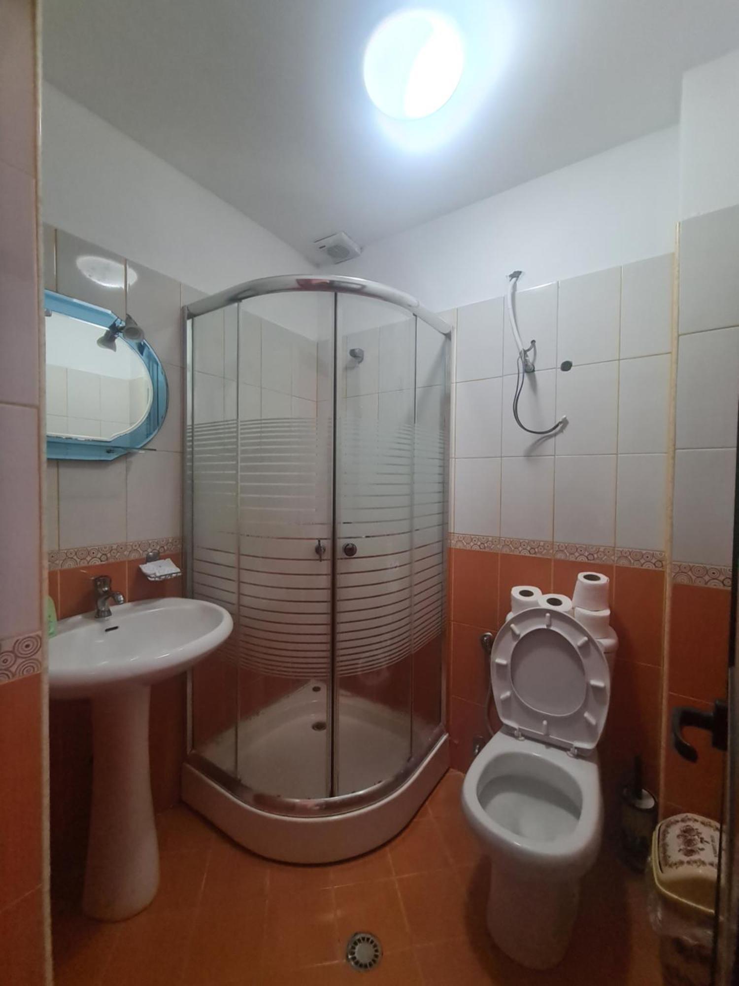 Hotel Kukesi Lin Экстерьер фото
